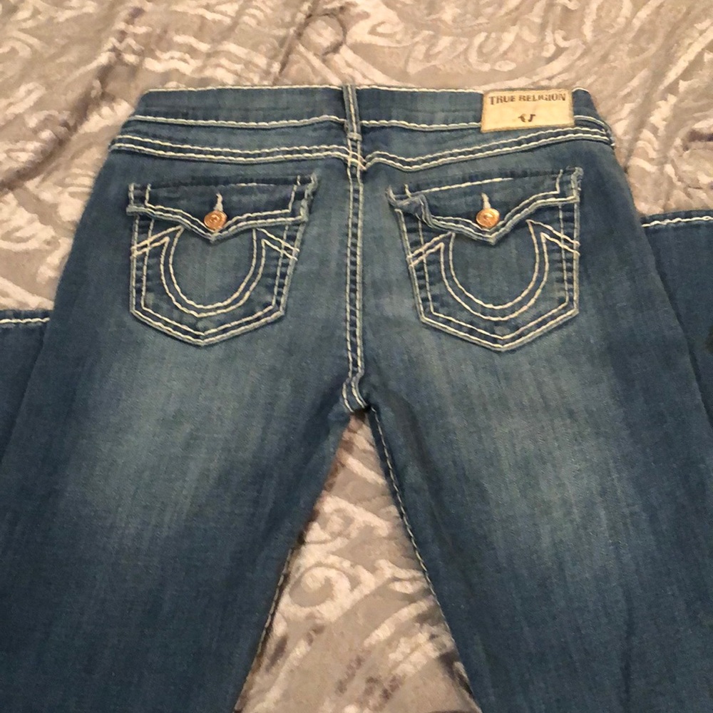 True religion size 28 kinda stretchy long 32 bootcut